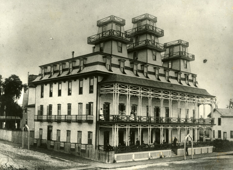 Street View of Sanford House Hotel