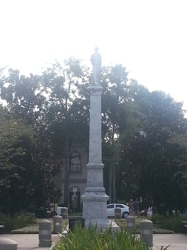 Confederate Soldiers, Sailors, and Statesmen Memorial at Lake Eola