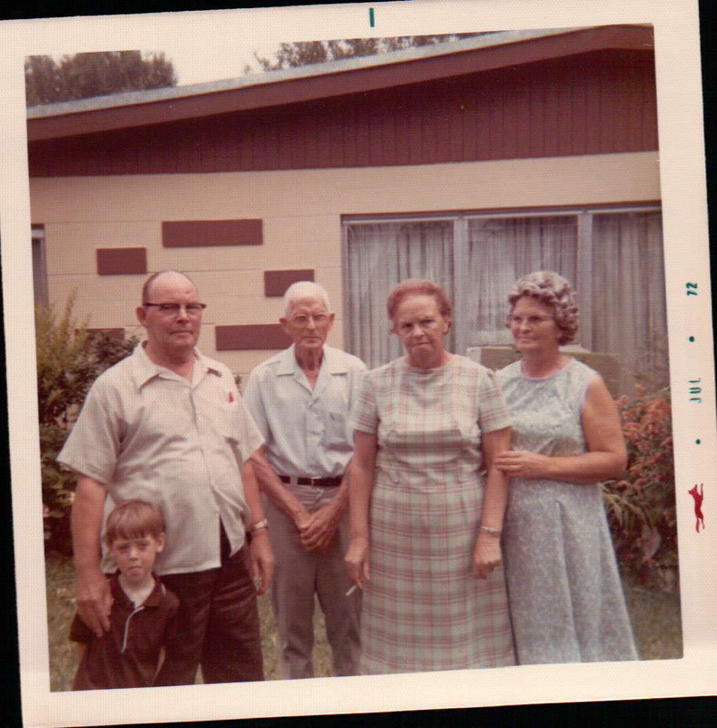 Wayne, Gertrude, Ruf and Maude 1972.jpg