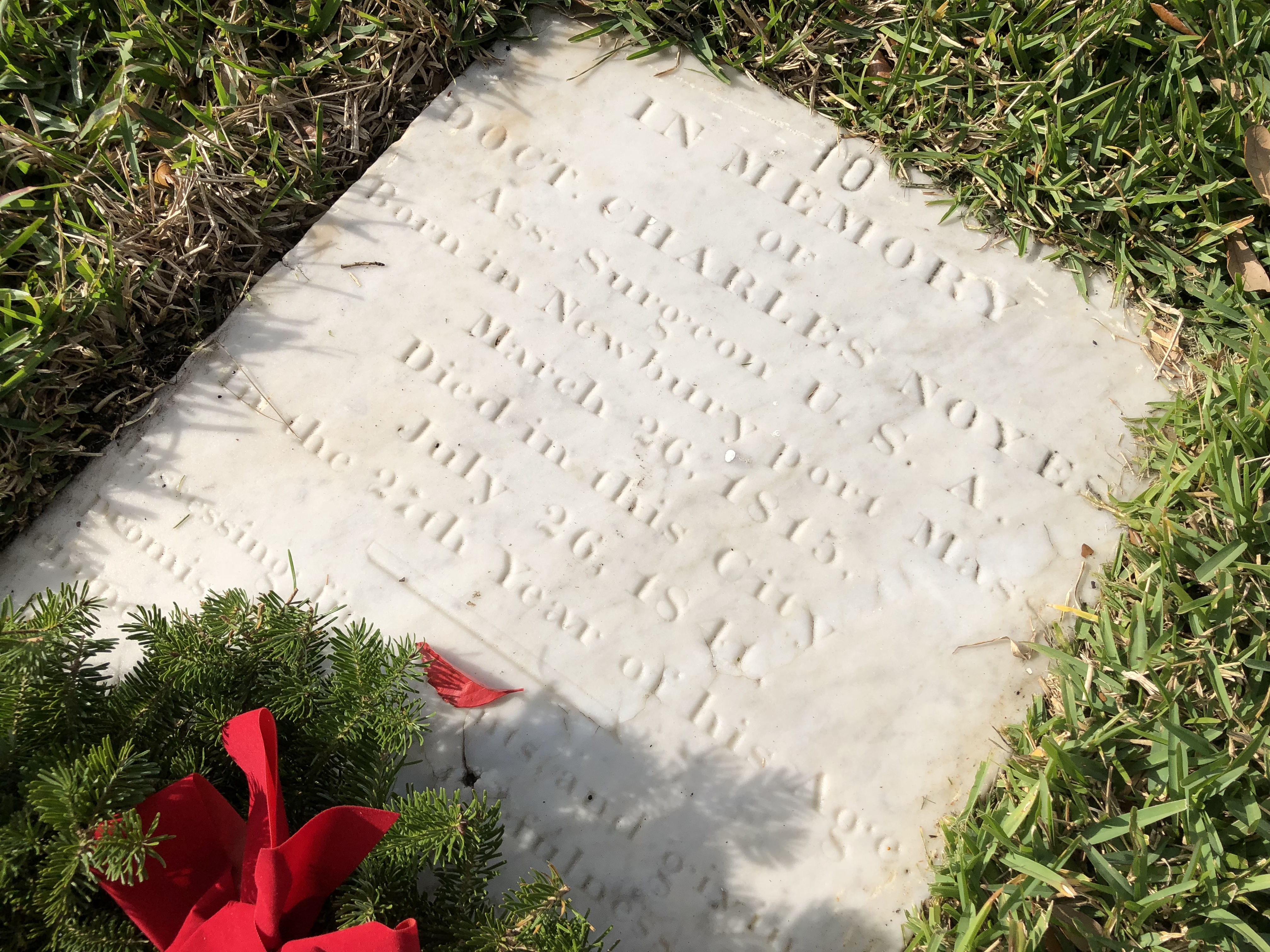 Noyes grave marker