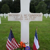 Headstone of Second Lieutenant Richard Lee McClintock at Epinal American Cemetery and Memorial