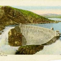 Roosevelt Dam Postcard