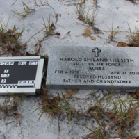 Headstone of Harold Shiland Helseth at Viking Cemetery
