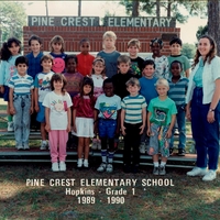 Pine Crest Elementary First Grade Class, 1989-1990